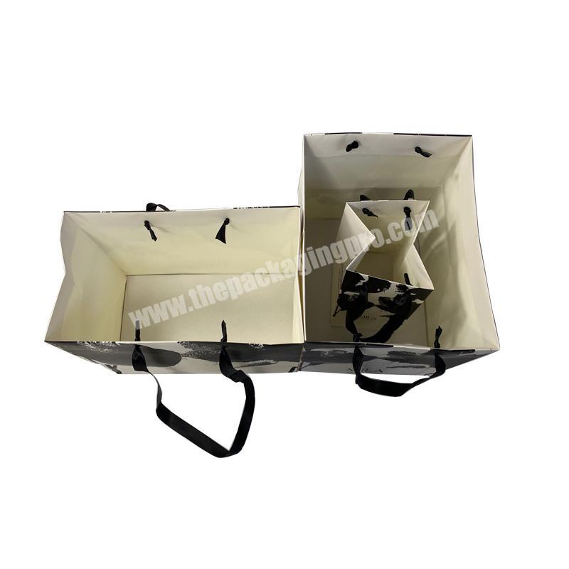 Wholesale flower packaging gift bag large medium and small size paper bag customization