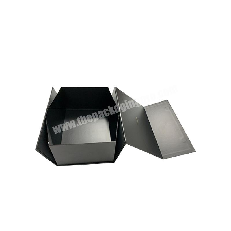 Custom Closure Matt Lamination Folding Paper Gift Box With Glossy Black UV