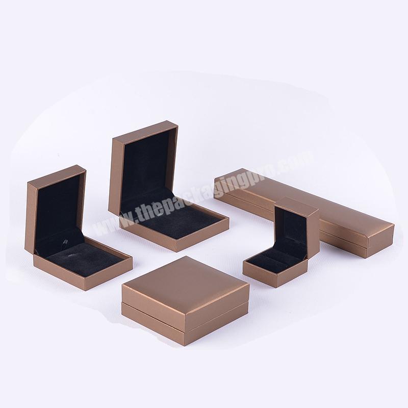 Black Embossing Jewelry Oem Logo Pvc Silk Inside Bracelet Gift Packaging Box Aging Hexagon For Packing Necklace Jewelry Box