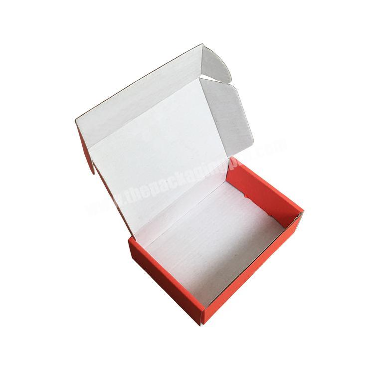 Classical White Embossed T-shirt Dress Folding Packaging 12x9 Shipping Boxes Corrugated Top Bottom Mailer Box 10x10x4