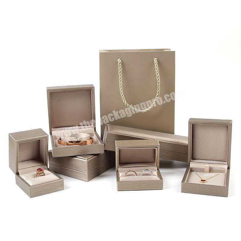 High-grade luxury  brushed PU leather can be customized size square velvet jewelry box