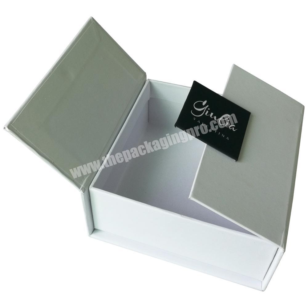 Cardboard magnetic gift packaging luxury paper box