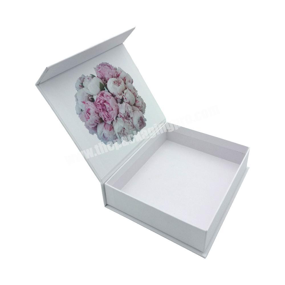 Custom logo packaging paper wedding favors gift box