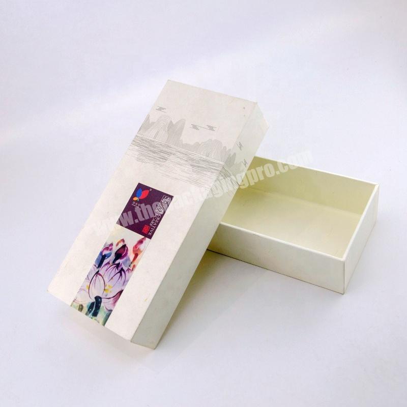 High-grade Custom Logo Silk Scarves Paper Gift Box Packaging