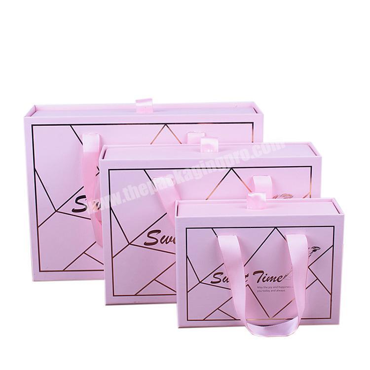 Manufacturers Wholesale Quality Gift Box Custom Design With Silk Puller Hand Silk Scarf Product Packaging Box For Cosmetics Gift