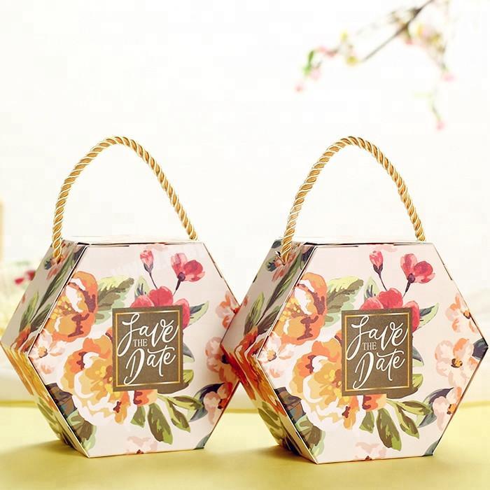 Sweet Foldable Hexagon Wedding Favor Paper Gift Packaging Box With Handle