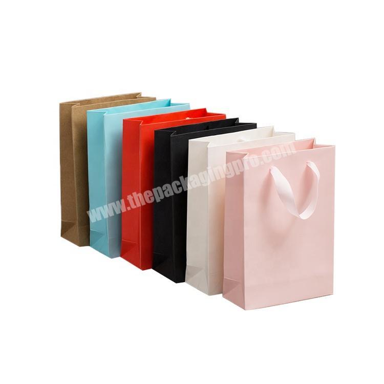 China Custom Logo Printed Packing Little Paper Bags Wholesale