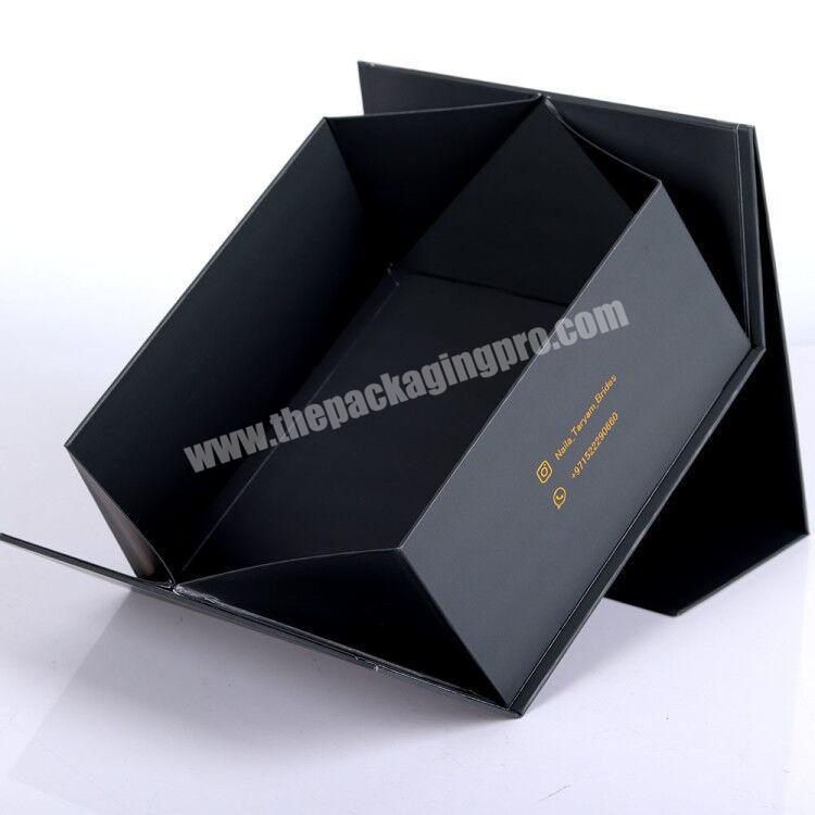 China cardboard flat folding clothes packaging gift boxes for sale custom logo size color