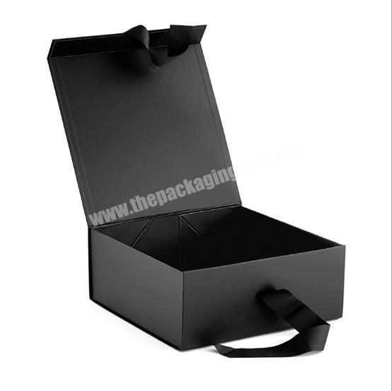 Custom Folding Cardboard Paper Packaging Magnetic Gift Box With Ribbon