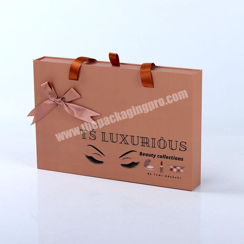 Custom Luxury  eyelash box packaging for false eyelashes magnetic box private label eyelash packaging box