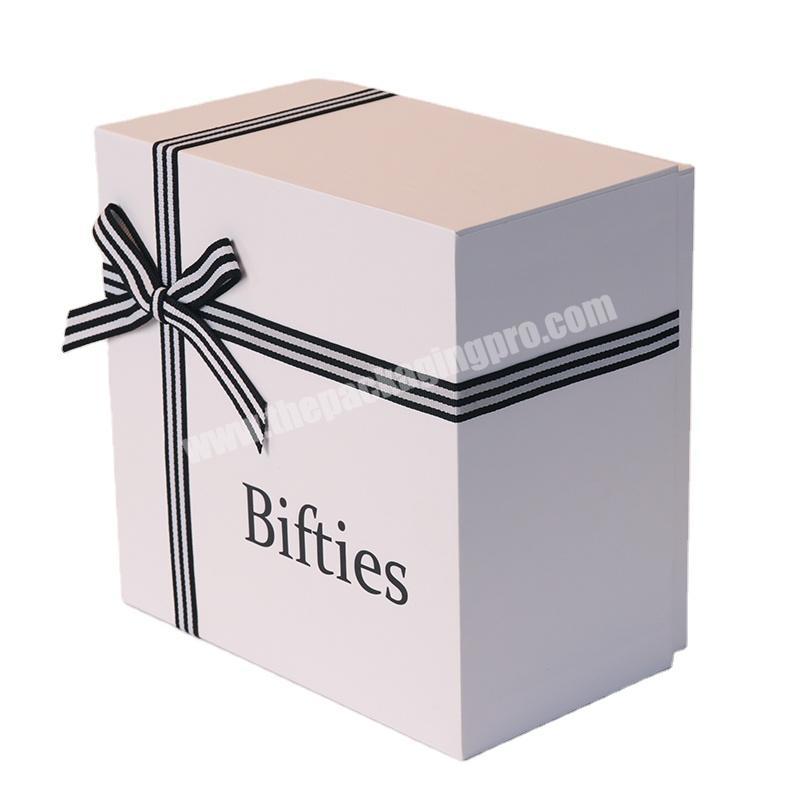 Custom cardboard gift box packaging with ribbon design hot-sale products christmas white gift boxes with lids