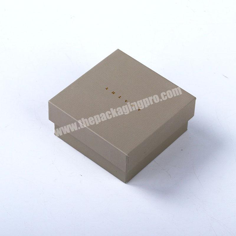 Custom luxury square cardboard gift box with lids and high gloss white packaging cardboard gift box