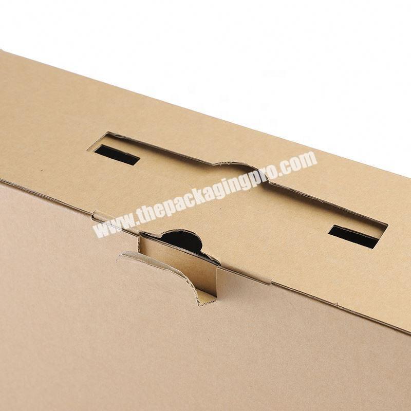 Sturdy corrugated paper packaging box for quilt with window