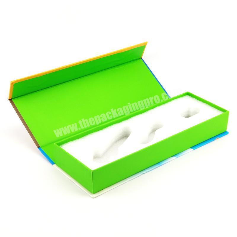 Factory customized hard cardboard folded magnetic packaging box