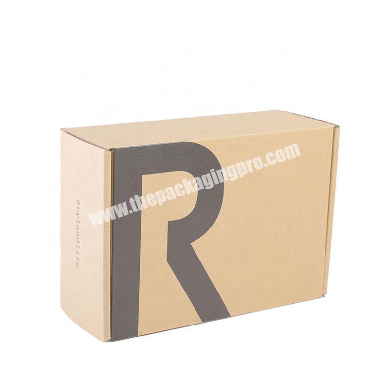Strong shipping corrugated pink box with leopard print