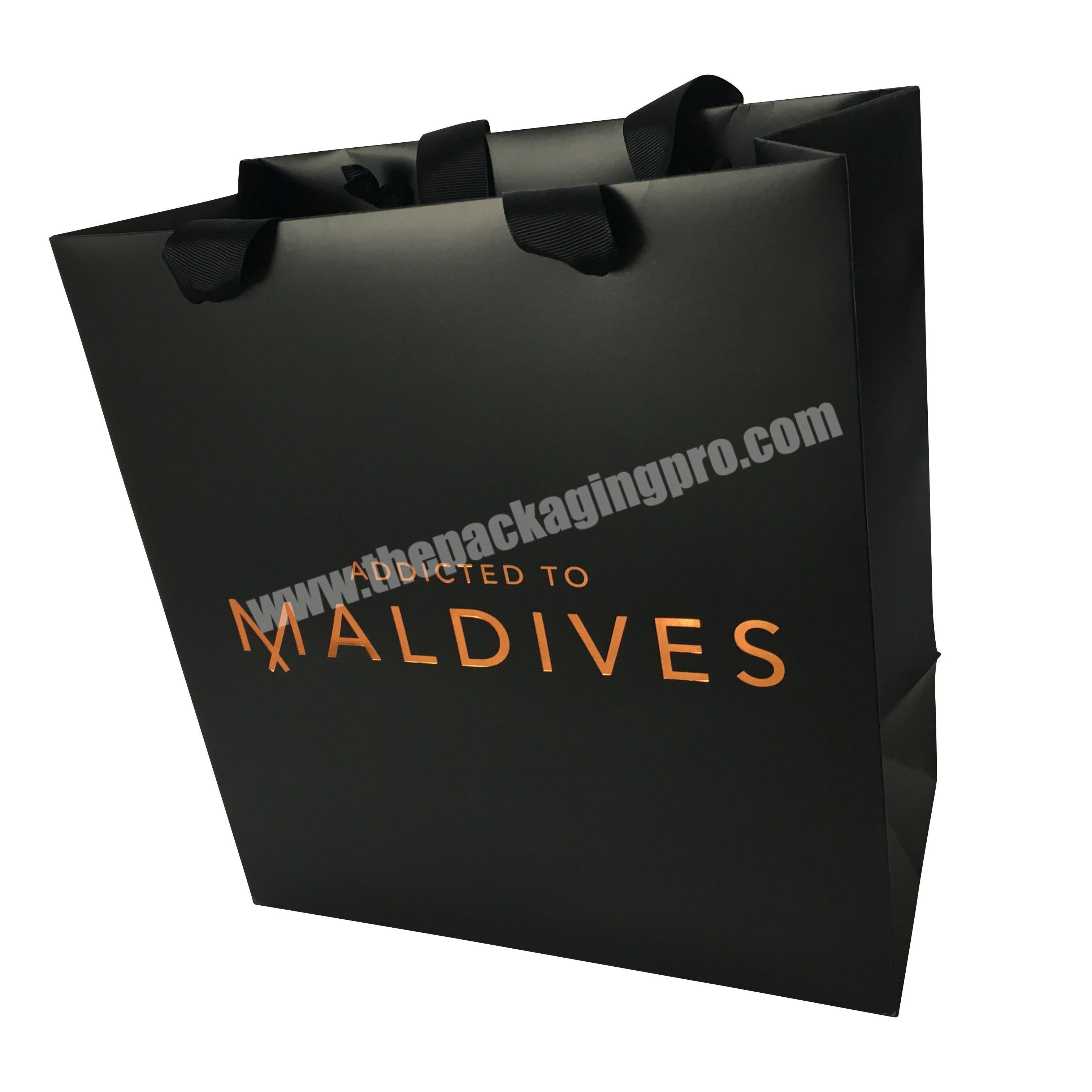 High quality black luxury cardboard shopping paper bag stamping golden logo printed bag with thick ribbon