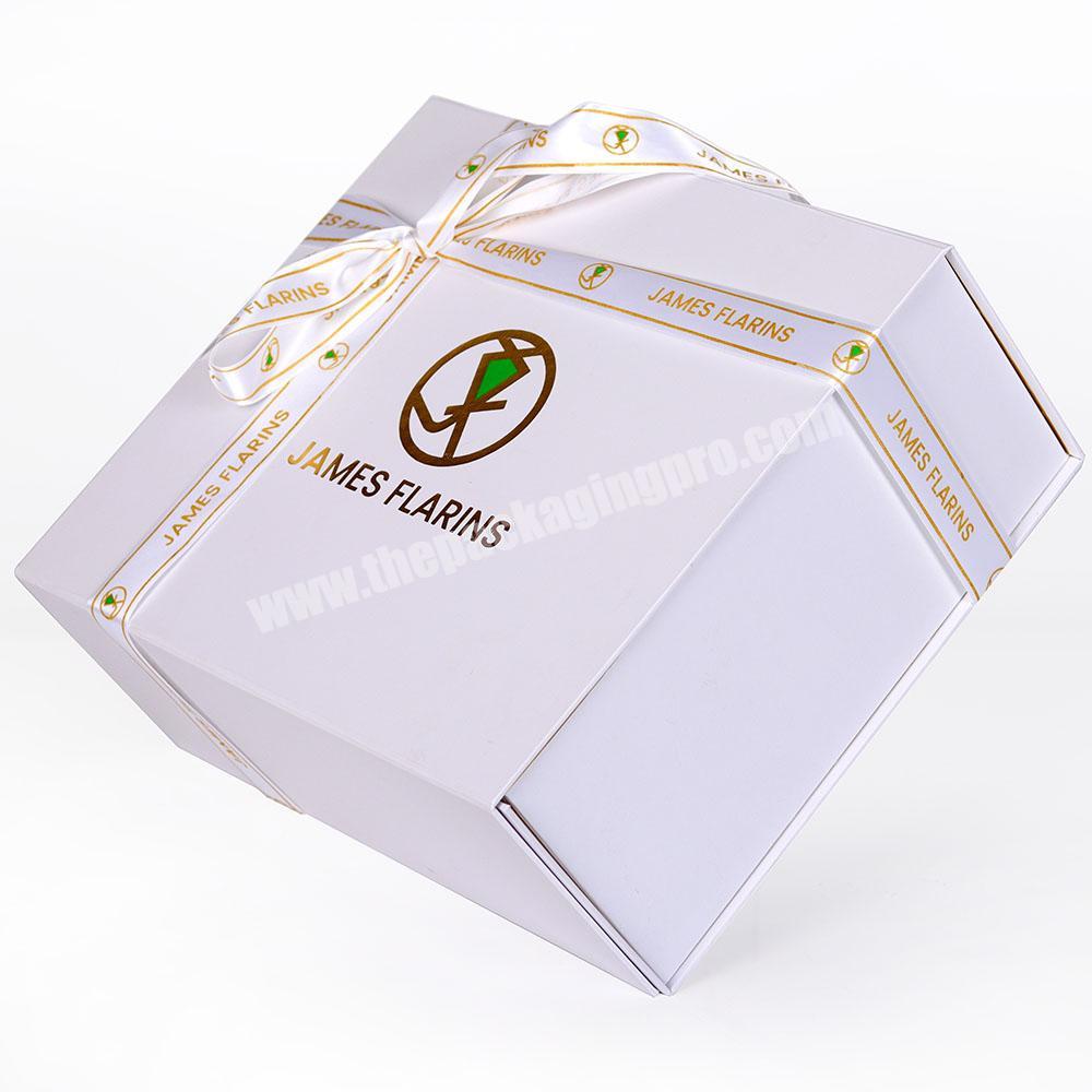 Large luxury custom foldable magnetic black white gift box with ribbon bow