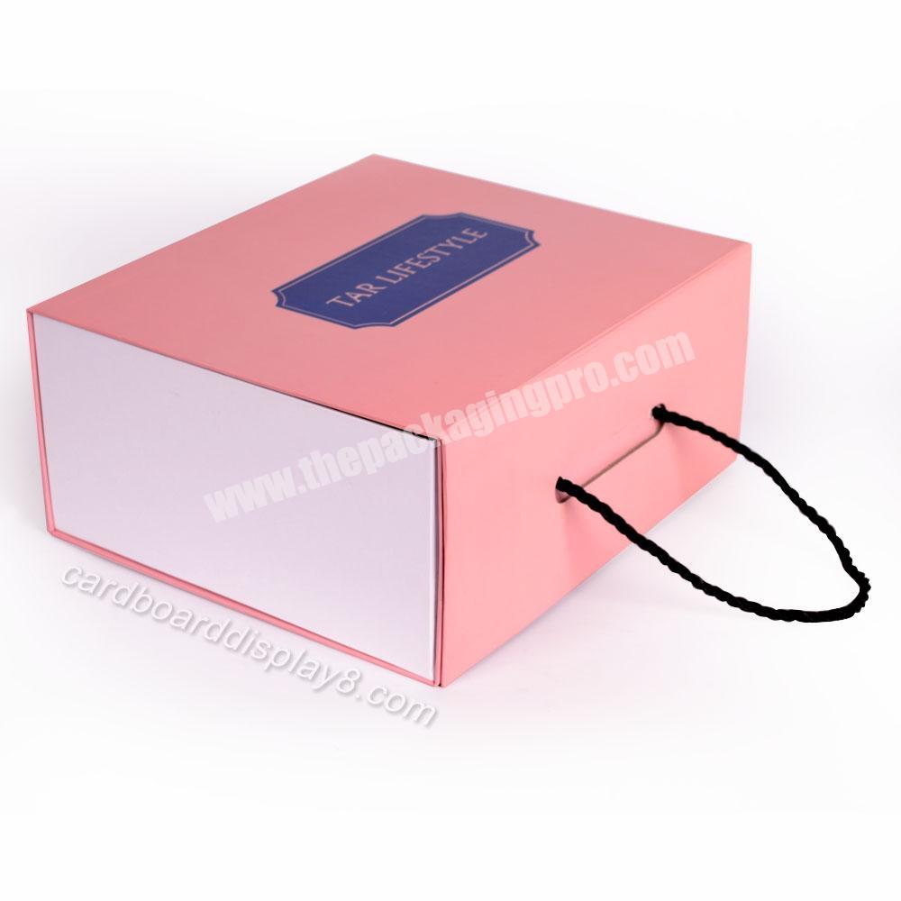 Luxury Magnetic Clothes Packaging Foldable Gift Boxes shoes box packaging with Portable rope