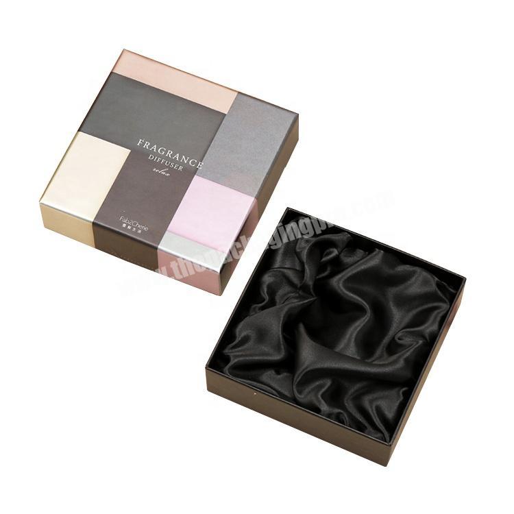 Luxury cardboard box with silk foam insert wholesale packaging for cosmetic set