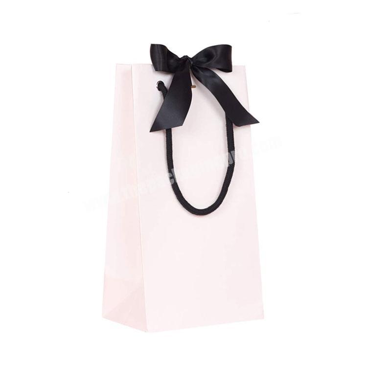 Sturdy durable thick elegance recyclable paper wedding jewelry gift bag packaging with logo