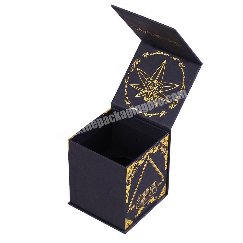 UV Coating Folding Recycled Paper Gift Packaging Magnetic Closure Custom Logo Shoe Paper Gift Magnetic Gold Foil Box