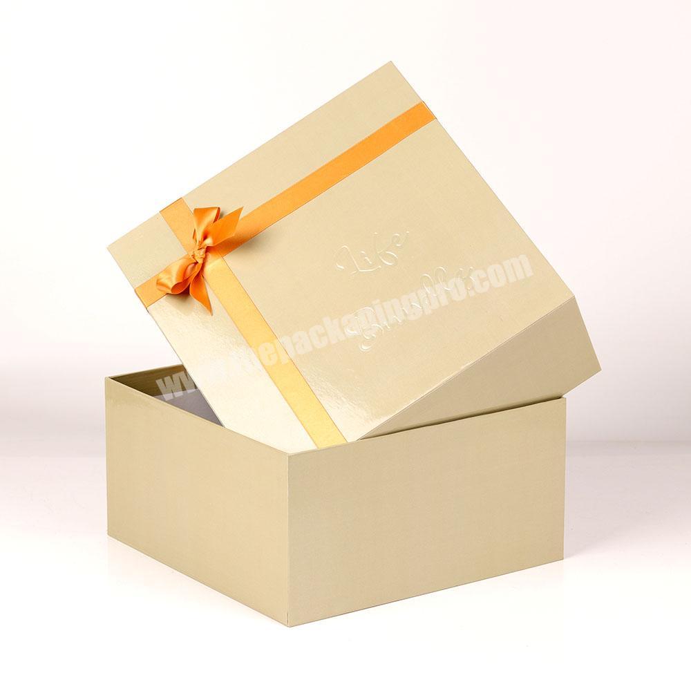 Wholesale Custom Logo Printed Sample Gift box Packaging with ribbon