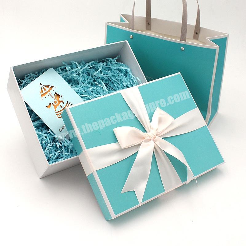 Wholesale Custom Print Paper Packaging Gift Boxes Lid And Base Box With Ribbon For Clothes Bags