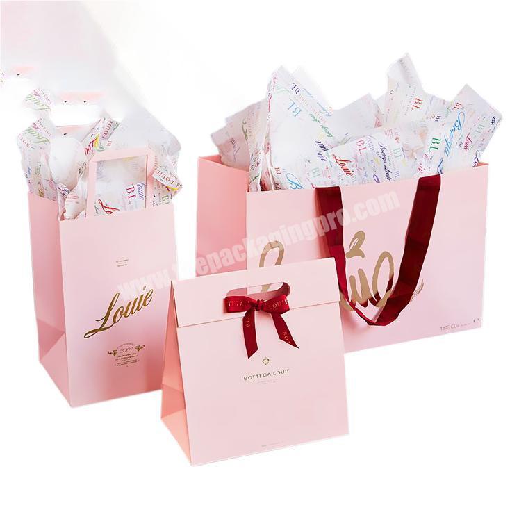Wholesale Custom Printed china paper bag manufacturers pink christmas paper gift bags