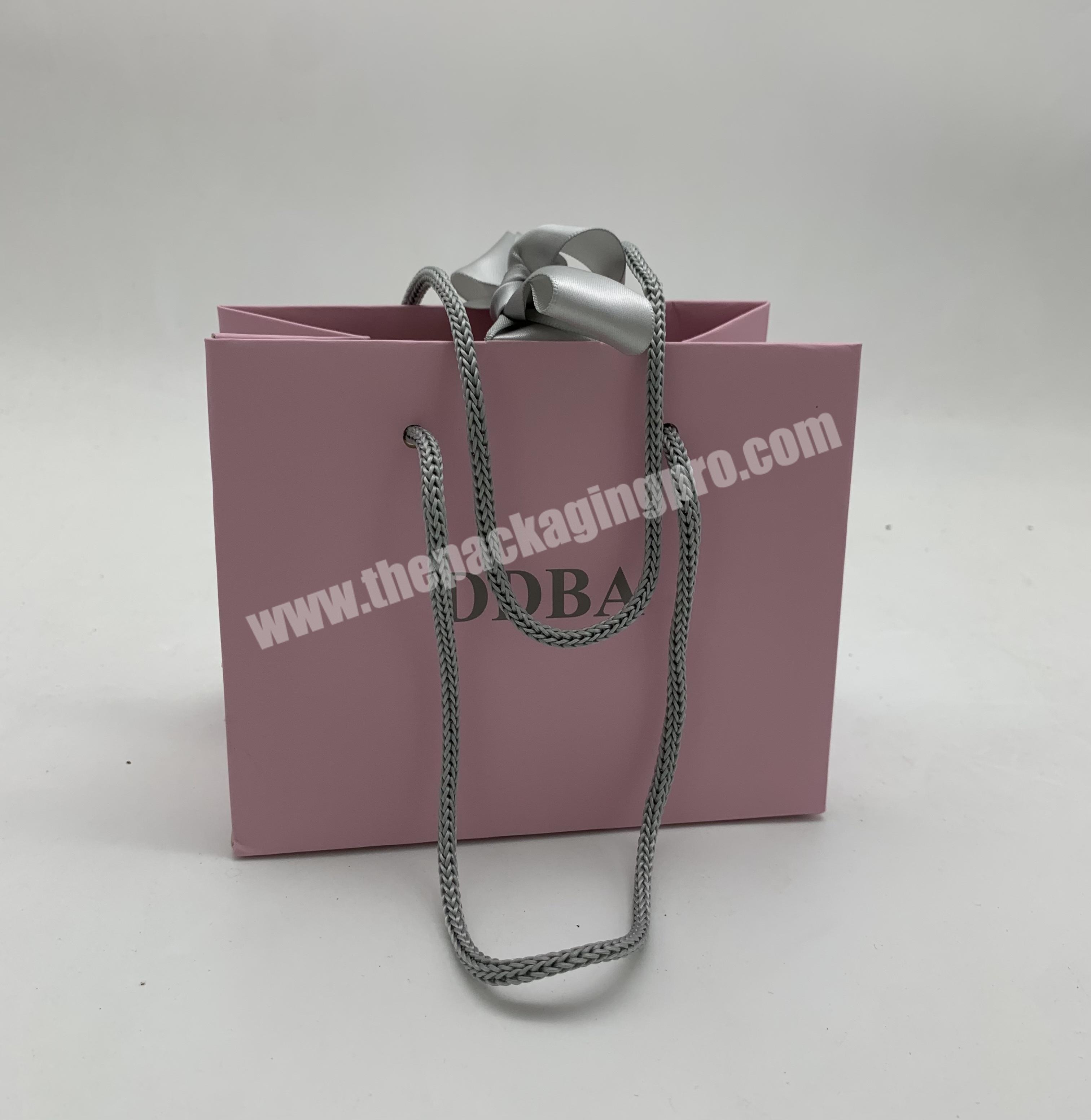 1pc Deluxe Butterfly Knot Jewelry Gift Packaging Bag With String & Divider,  Perfect For Bracelet & Necklace Packaging. Envelope Style, Made Of  Ultra-fine Fiber, Pink