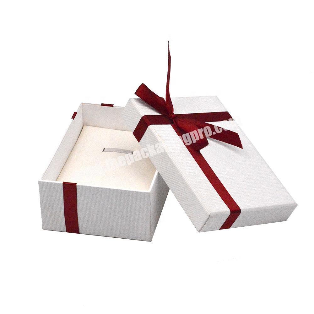 stock luxury white box white jewelry packaging box white jewelry box