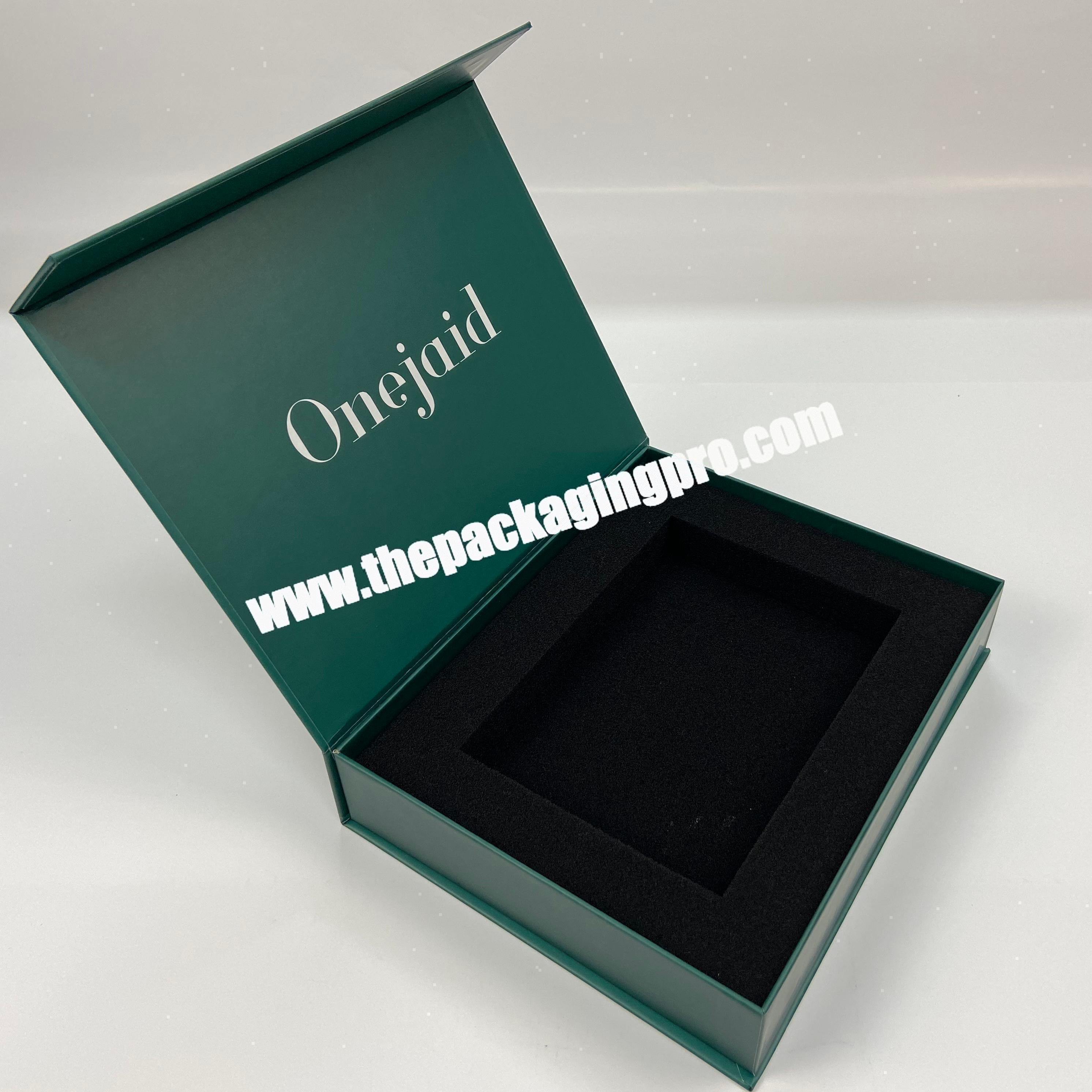 China Factory New Custom Luxury Cosmetic Packing Box Magnetic Gift Boxes  With Foam Inserts