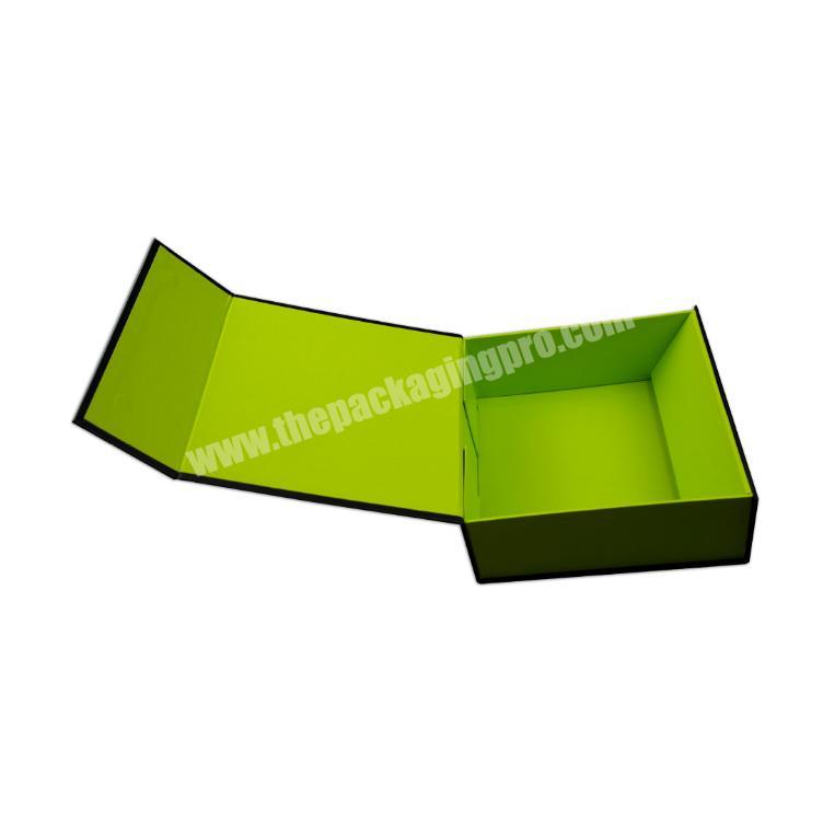 Custom Recycled Cardboard Packaging Magnetic Closure Foldable Cardboard Box Gift
