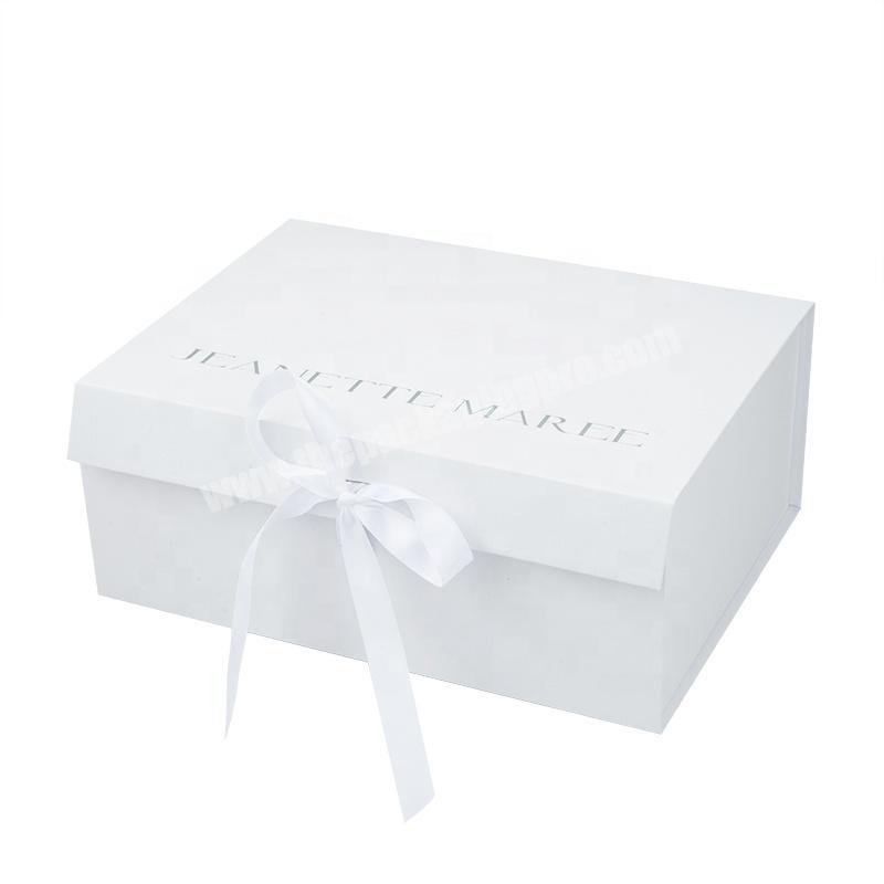 Custom logo stand up makeup cosmetic perfume packaging cardboard paper box small luxury white wedding cake gift boxes
