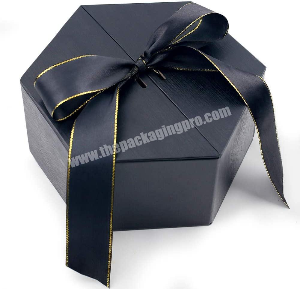 Eco-friendly Luxury 8 Inches Black Cardboard Wedding Birthday Gifts Box With Satin Ribbon