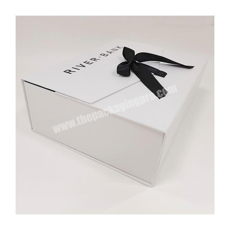 Custom Cosmetics Art Paper Shoe Box