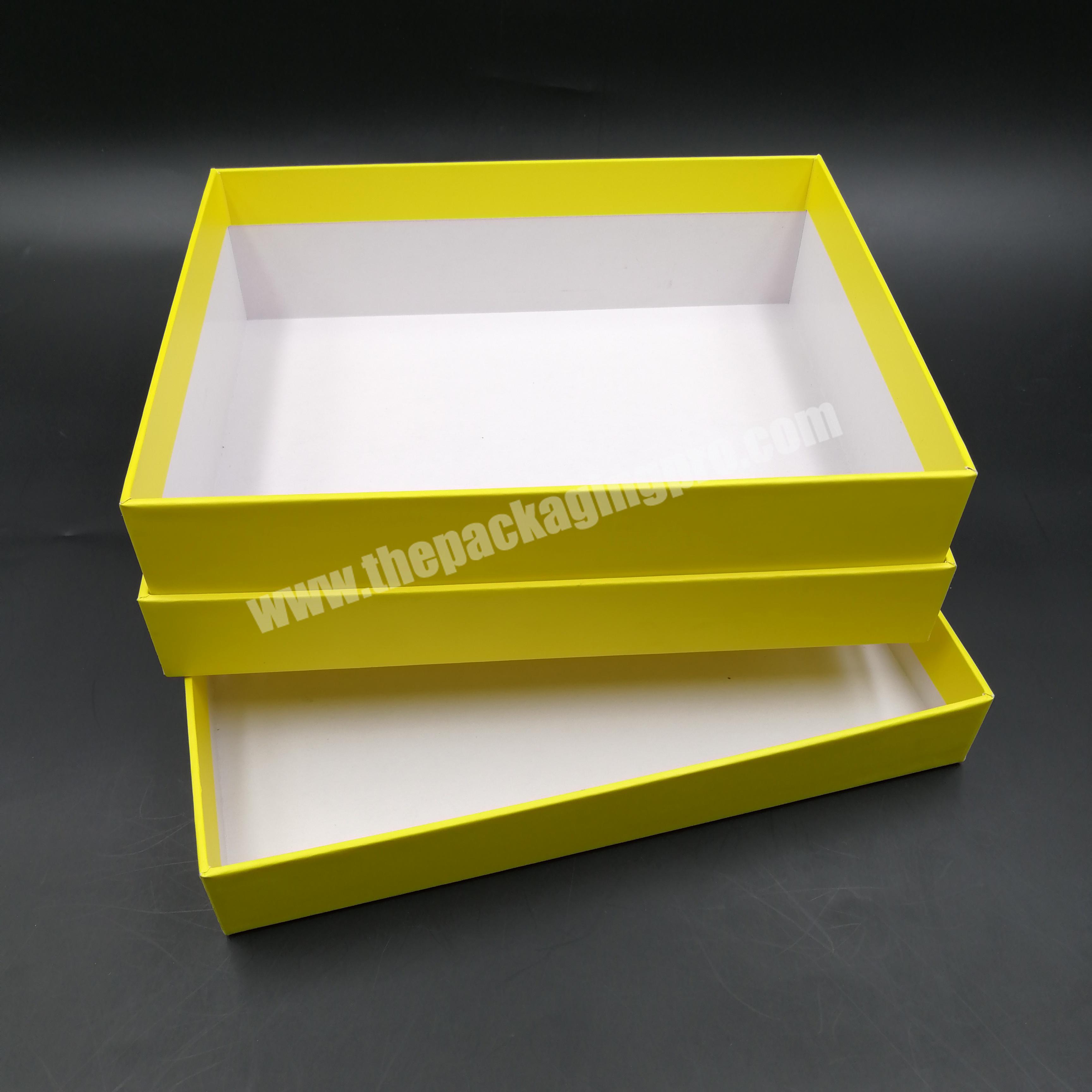 Custom High Quality Top Bottom Packing Boxes with Foam Insert for Travel Adapter