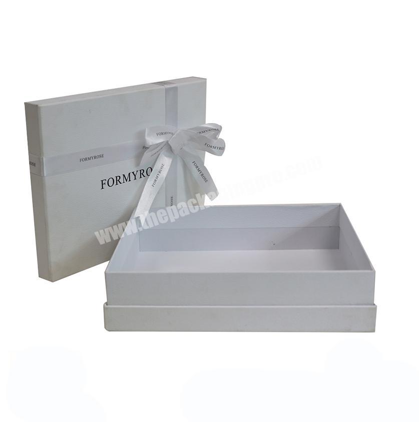 Custom Logo Luxury Clothing Packaging Paper Gift Box with Ribbon