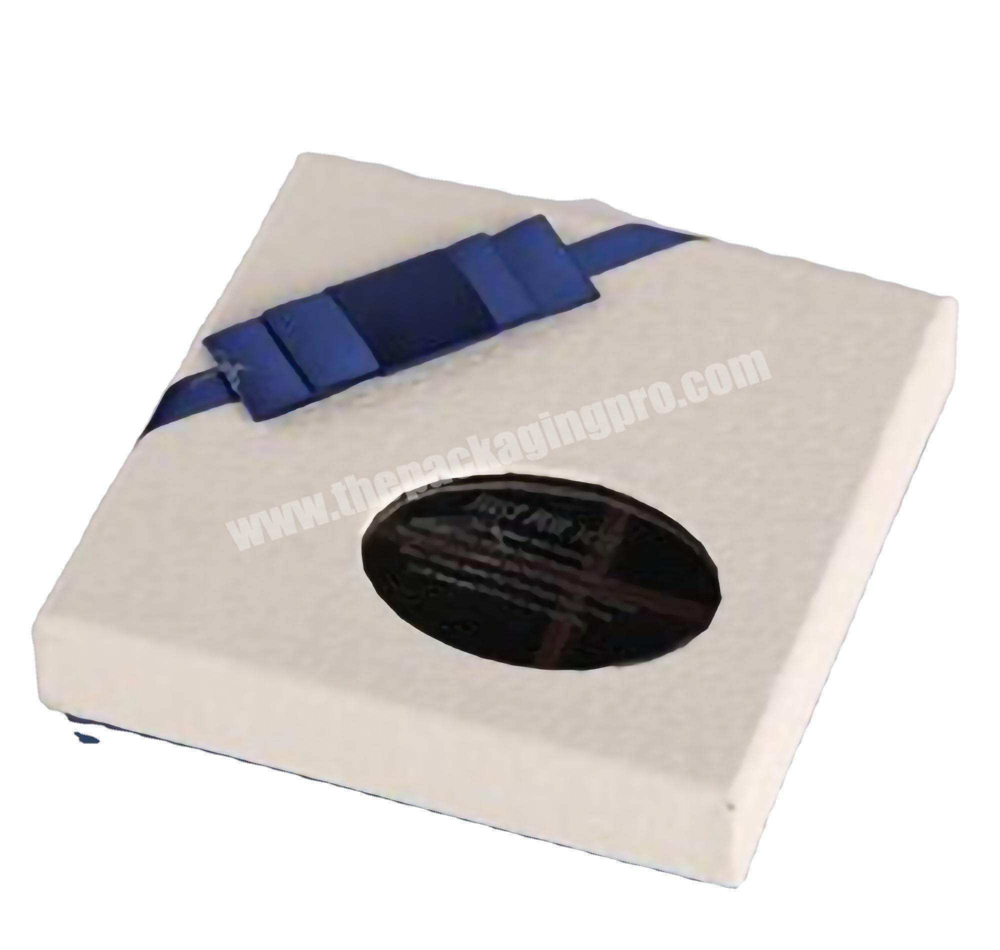 Custom logo luxury heart shaped paper cardboard gift packaging box