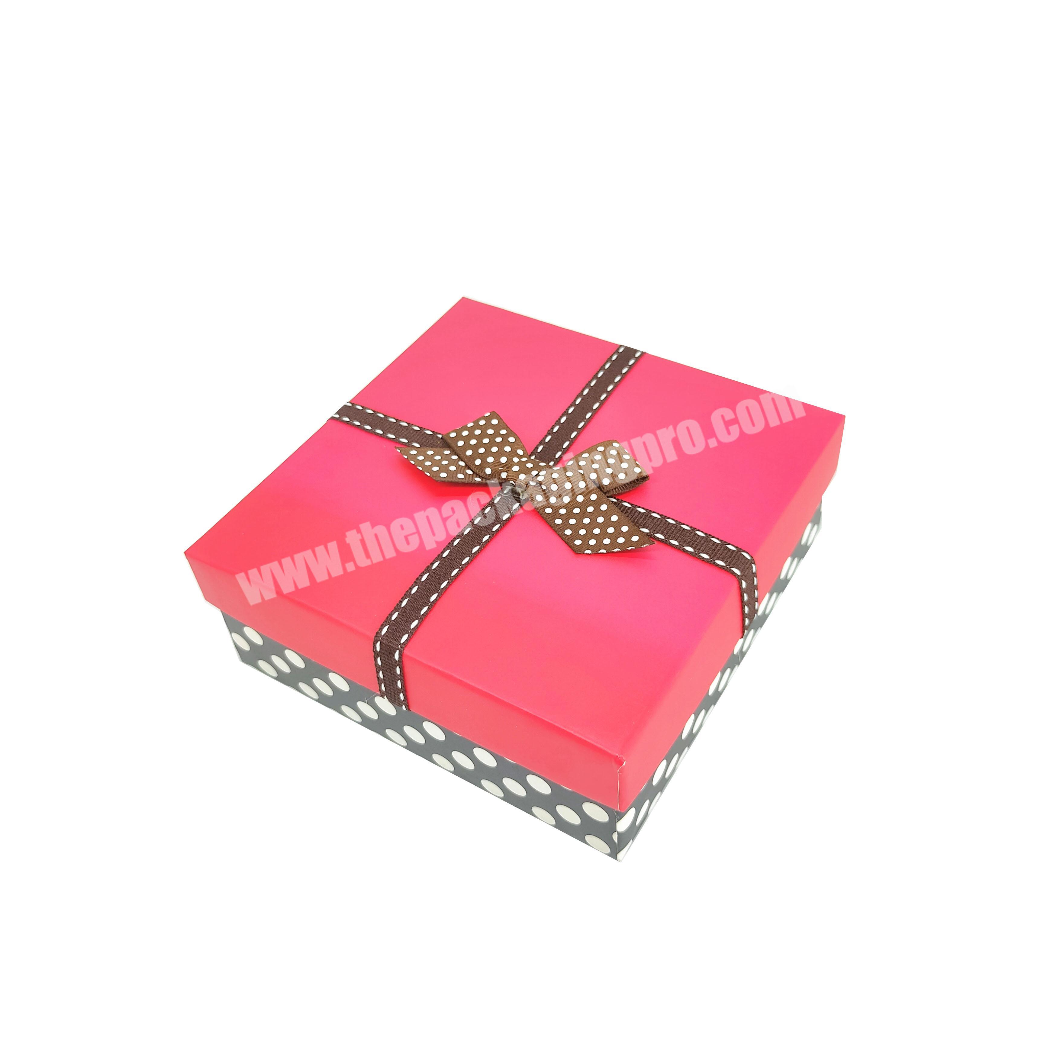 Good quality factory directly perfume gift box with new design