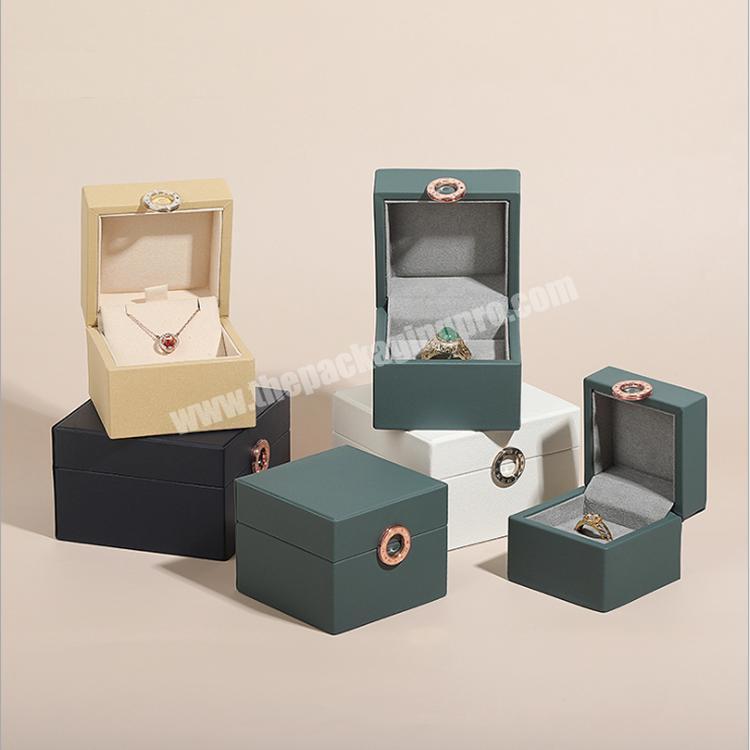 2022 custom lucky luxury pu leather wedding ring necklace watch storage jewellery box