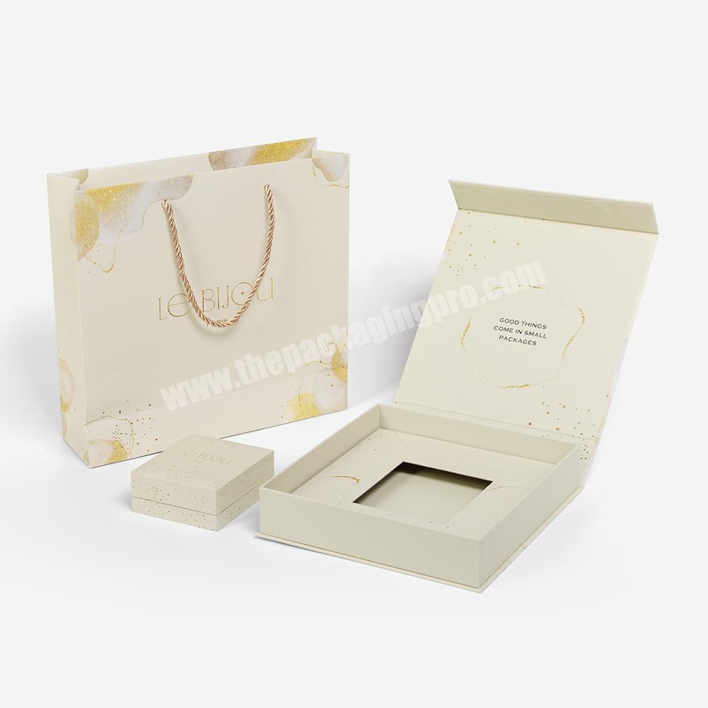 Bespoke Luxury Engaged Ring Jewelry Packaging Custom Logo Magnetic Cardboard Paper Boxes with Lid