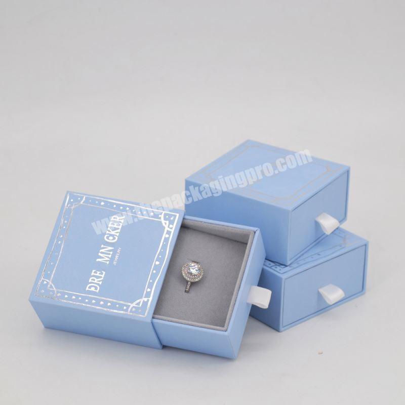 Candy colored acrylic small gift rings manufacturers wholesale custom the red led ring boxes