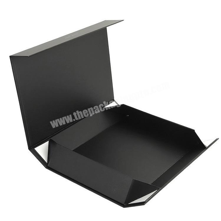 China Good Clothes Packaging Boxes Custom Logo Foldable Gift Paper Box