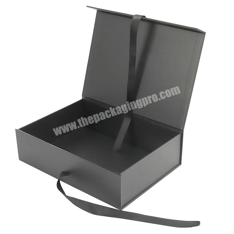 Custom Glitter Magnetic Black Folding Gift Package Paper Boxes With Ribbon