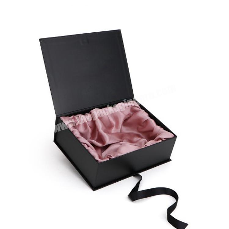 Custom Wedding Dress Gift Packaging Box with Ribbon Closure