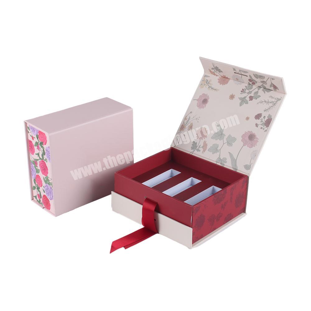 Fancy Paper Rigid Luxury Packaging Cosmetic Refined Oil White Magnetic Small Gift Box with Ribbon