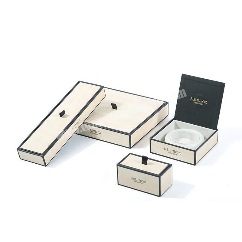 Hot Selling High Quality Jewelry Packaging Ring Necklace Pouch And Paper Box