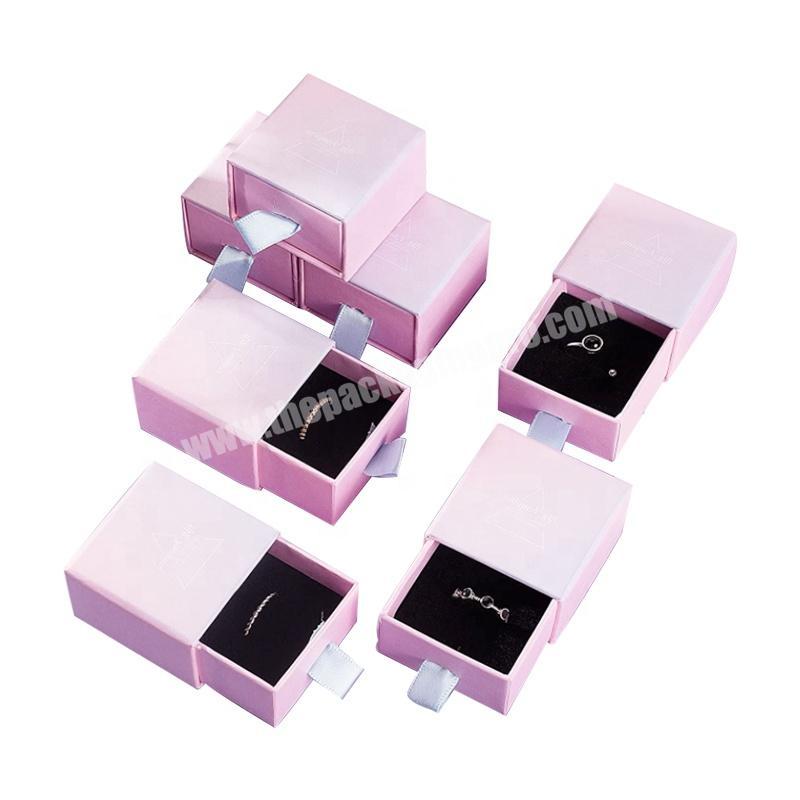 Kraft Pink Paper Drawer Box Custom Craft Packaging Cardboard Gift Box with Sponge for Jewelry Bracelet Ring
