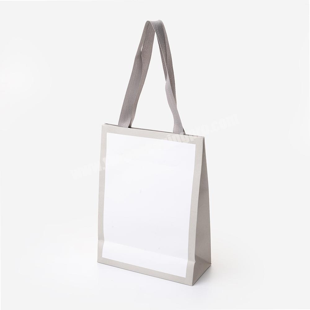 Luxury recyclable fashion gift paper bags with your own logo