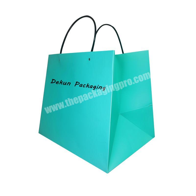 Luxury recycled packaging custom printing your own logo big shopping paper gift bags for chocolate packing with pvc hose handle